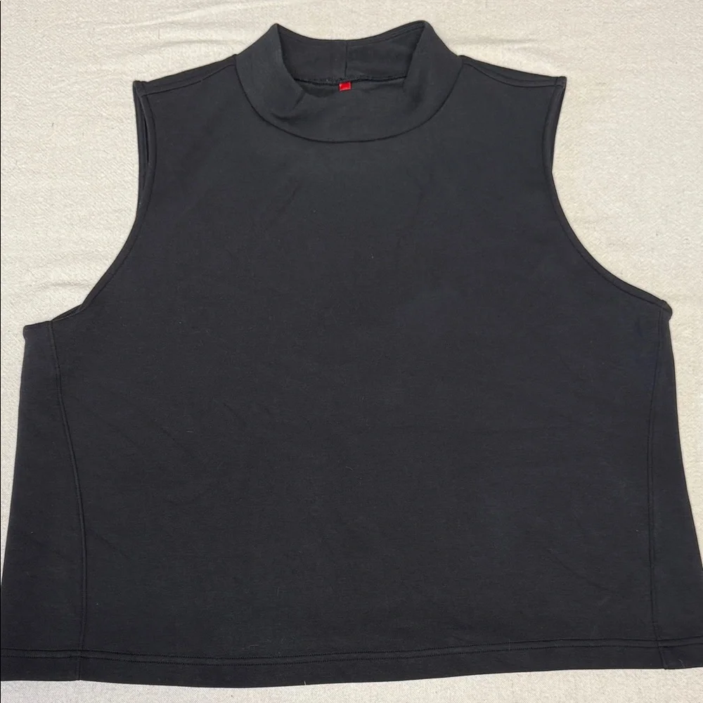 SPANX Air Essentials Black Muscle Tee - Picture 1 of 7
